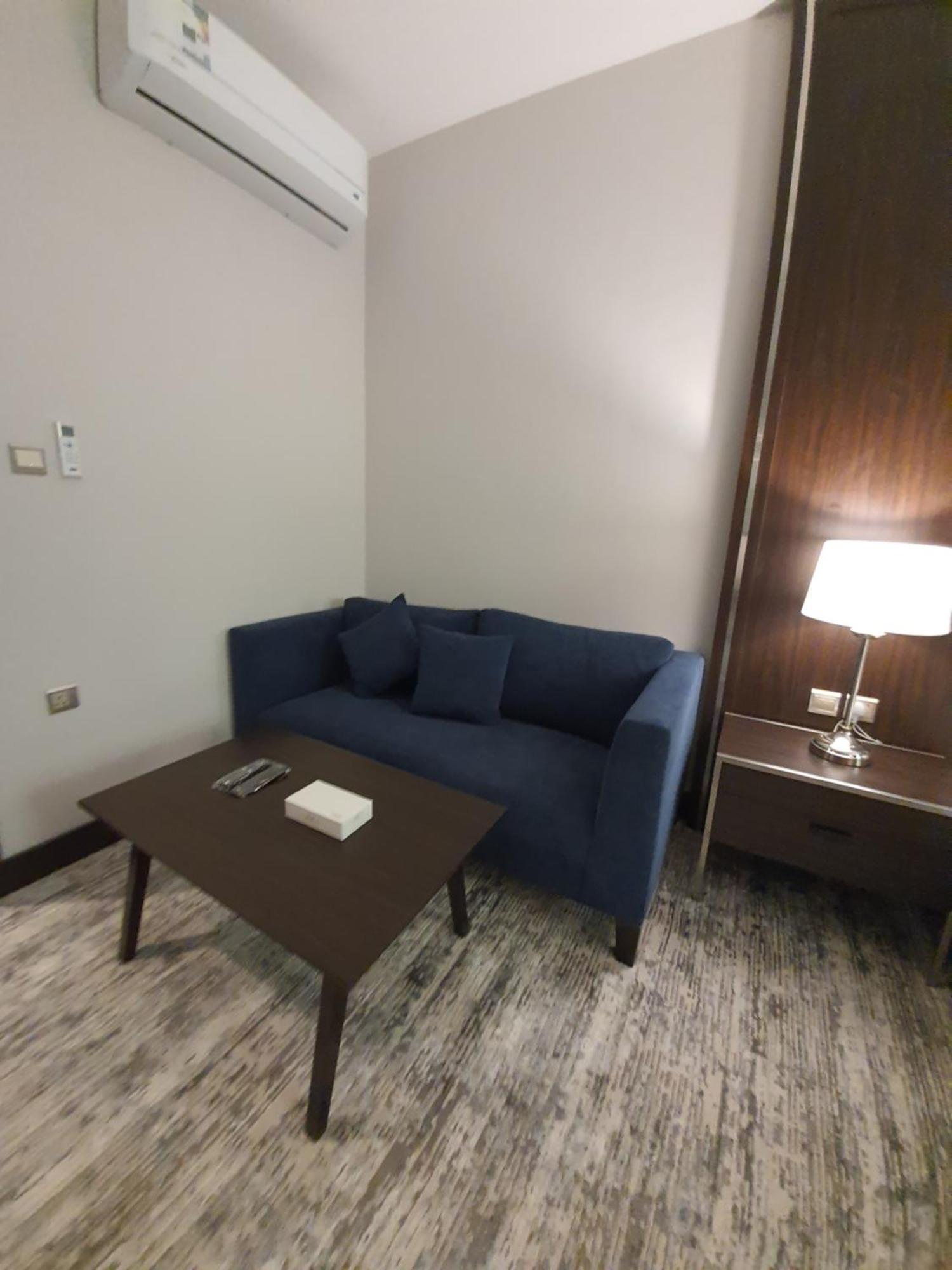 Lily Hotel Suite Mubarraz Hofuf Værelse billede