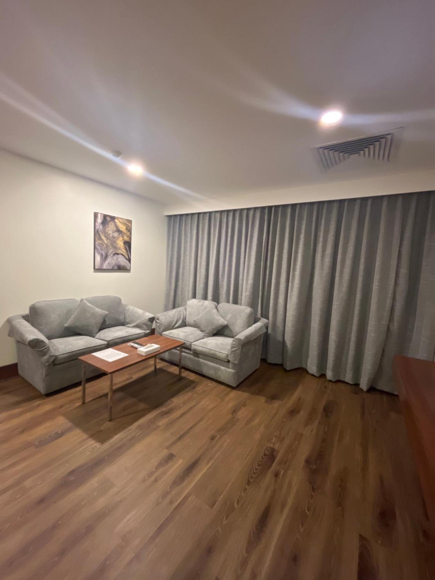 Lily Hotel Suite Mubarraz Hofuf Eksteriør billede