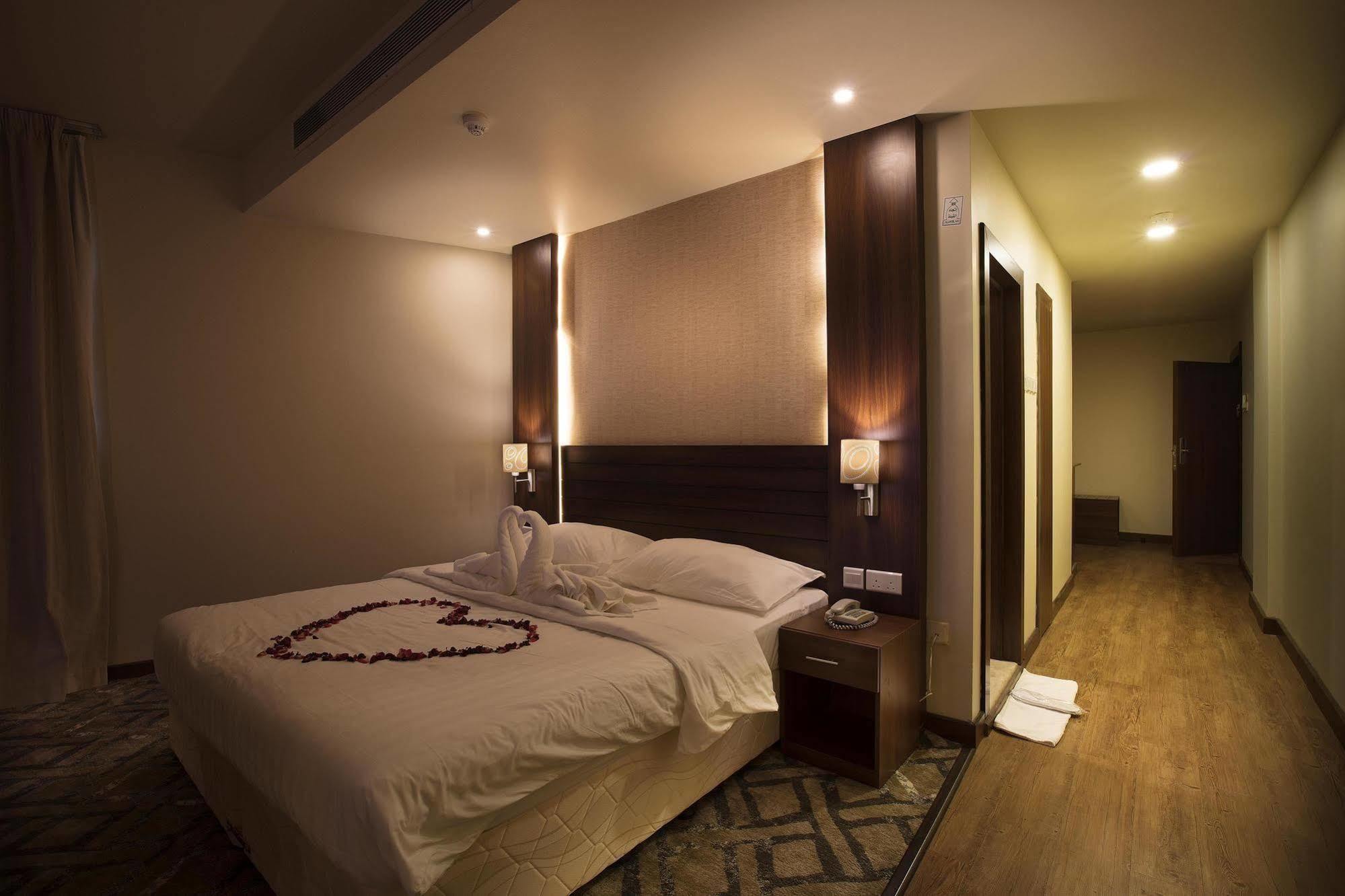 Lily Hotel Suite Mubarraz Hofuf Eksteriør billede